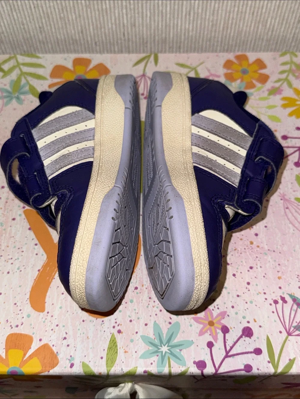 adidas play white footbed